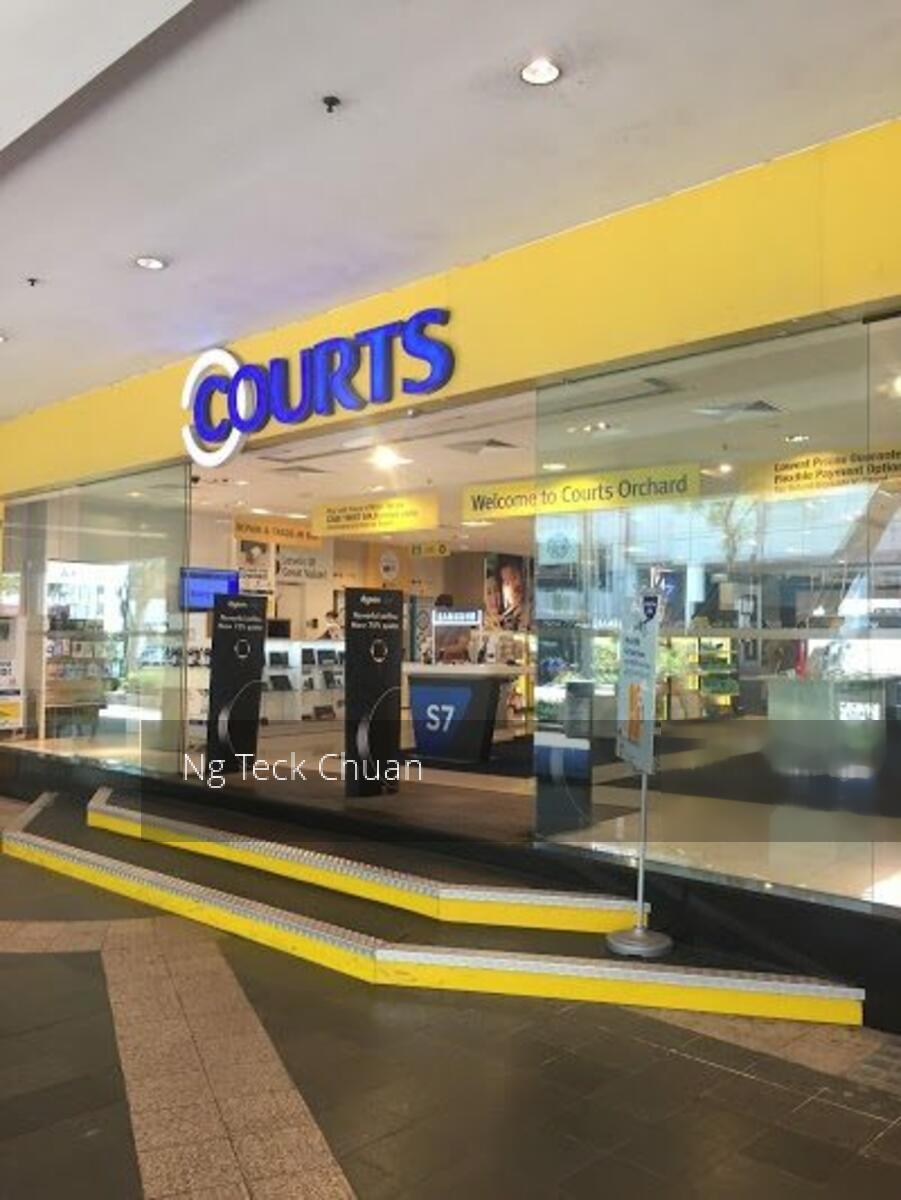 Orchard Road (D9), Retail #343643261